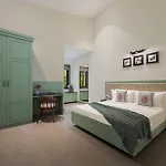 Elivaas 4 Bhk With Pvt Pool & Jacuzzi - Cloud 7