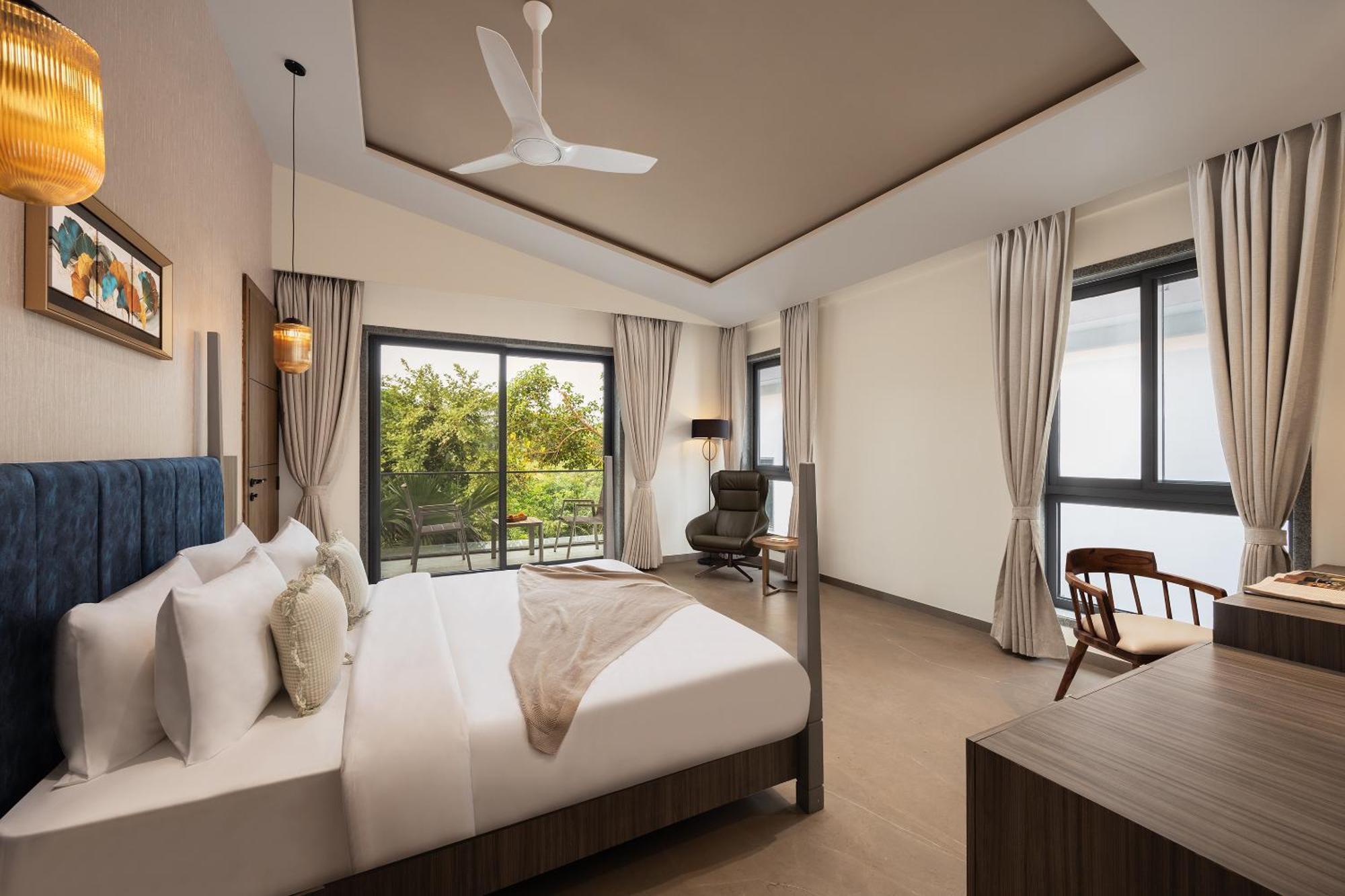 Elivaas 4 Bhk With Pvt Pool & Jacuzzi - Cloud 7 * Vagator