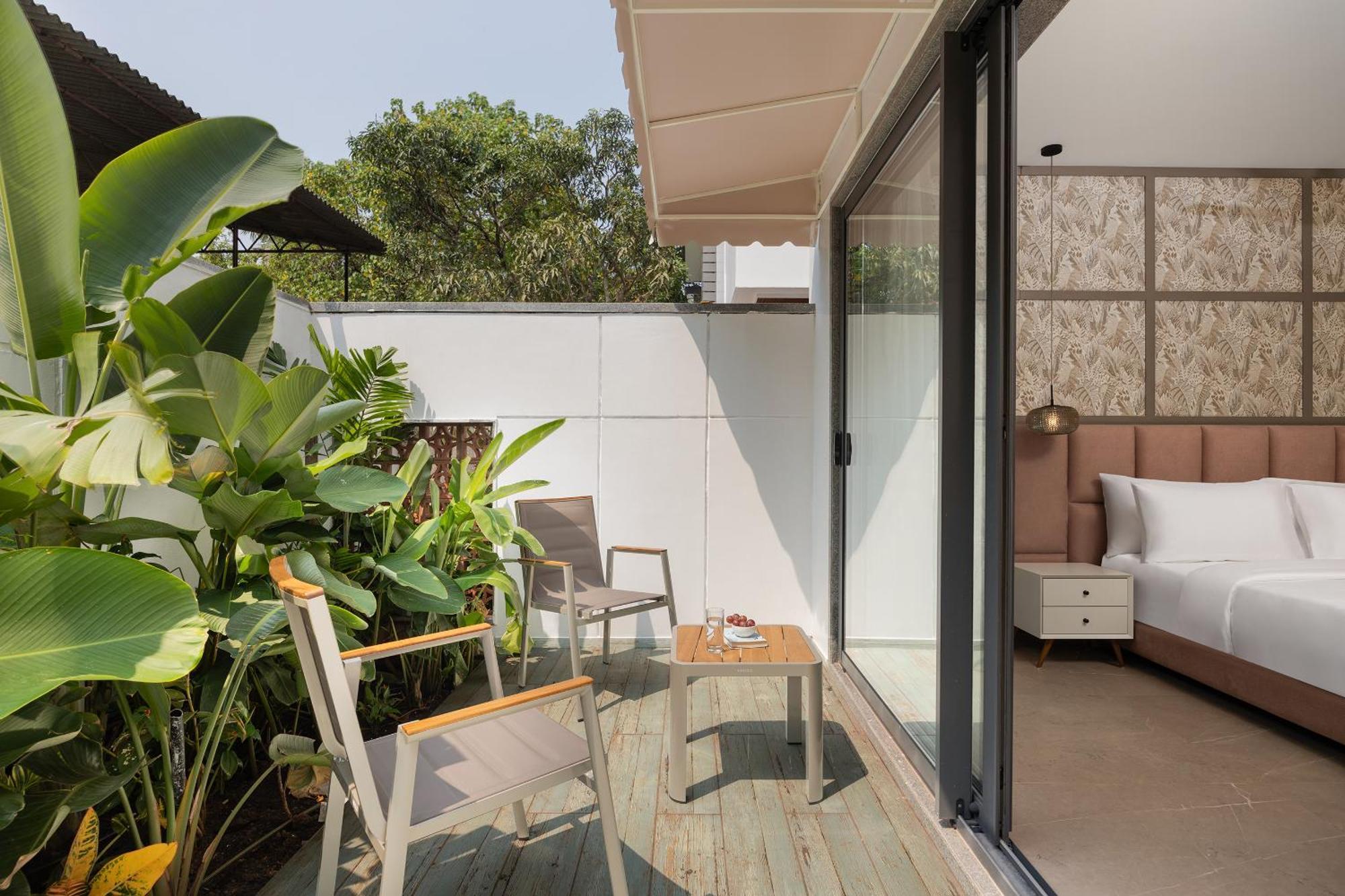 Elivaas 4 Bhk With Pvt Pool & Jacuzzi - Cloud 7 Vagator
